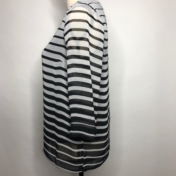 Forever 21 Blouse - Picture 3 of 4